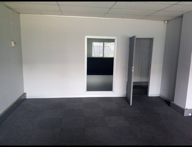 7,739M² WAREHOUSE TO LET IN RIETFONTEIN